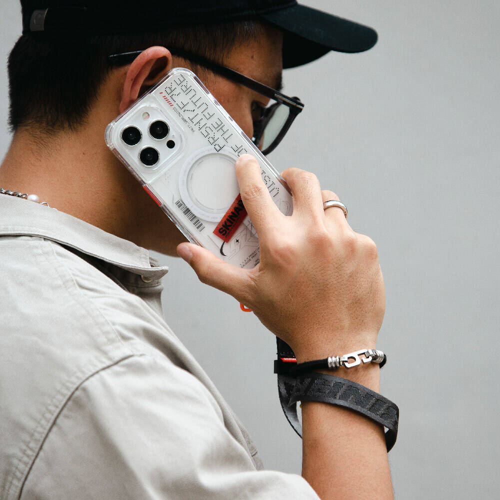 SkinArma Scout Serisi Logolu Telefon Bilek Askı Kayışı SkinArma Scout Serisi Logolu Telefon Bilek Askı Kayışı